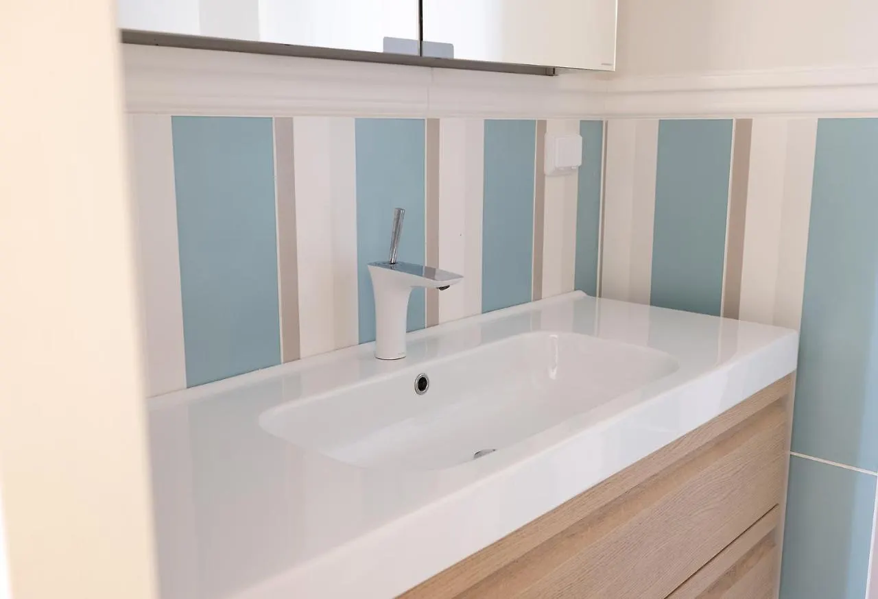 2Ndhomes Luxurious 144 M2 Stylish 3 Bedroom Center Apartment Helsinki
