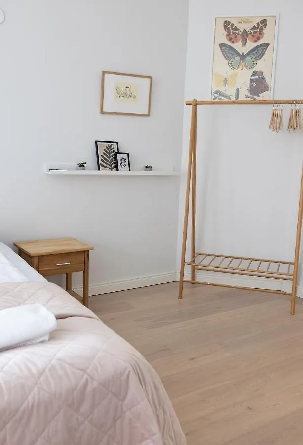 2Ndhomes Luxurious 144 M2 Stylish 3 Bedroom Center Apartment Helsinki